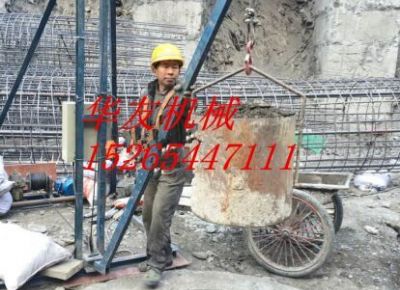 點擊查看詳細信息<br>標題：華友機械建筑 挖樁 打井用小吊機 閱讀次數：7120