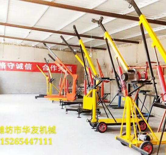 點(diǎn)擊查看詳細(xì)信息<br>標(biāo)題：裝車卸貨用小吊機(jī) 閱讀次數(shù)：3223