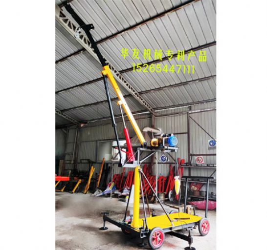 點(diǎn)擊查看詳細(xì)信息<br>標(biāo)題：裝車卸貨用小吊機(jī) 閱讀次數(shù)：2461