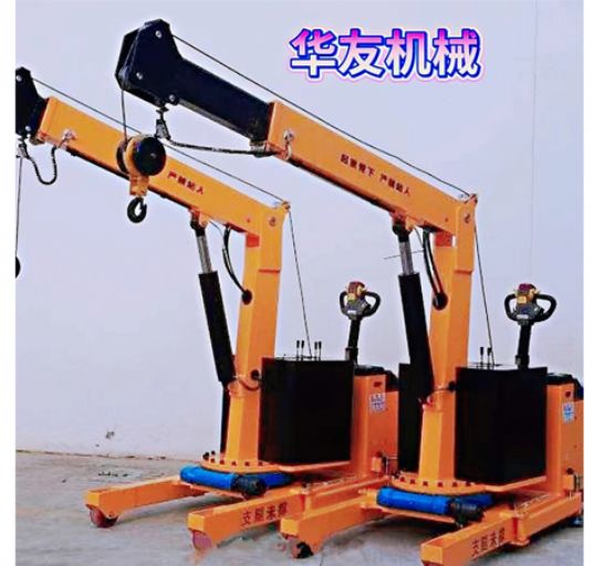 點(diǎn)擊查看詳細(xì)信息<br>標(biāo)題：移動(dòng)式小吊機(jī)(室內(nèi)外通用) 閱讀次數(shù)：2442