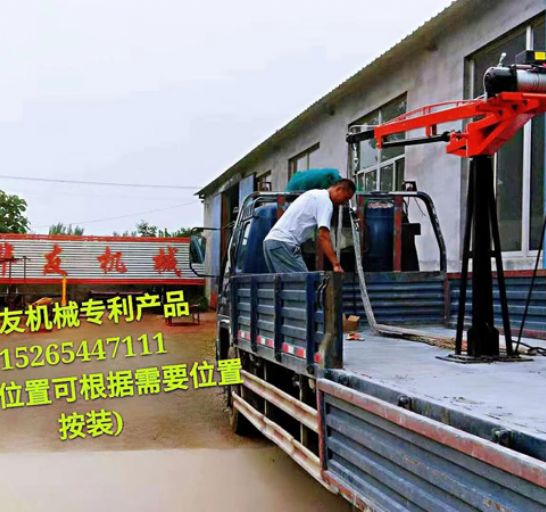 點(diǎn)擊查看詳細(xì)信息<br>標(biāo)題：車(chē)載小吊機(jī)  液壓小吊機(jī) 閱讀次數(shù)：3312